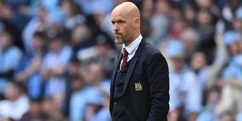 Làm việc tại Old Trafford chưa bao giờ là dễ dàng
