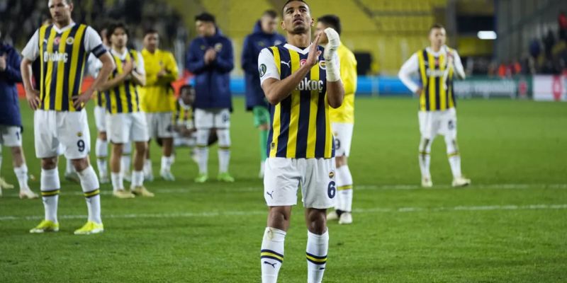 Những đối thủ chính của CLB Fenerbahçe