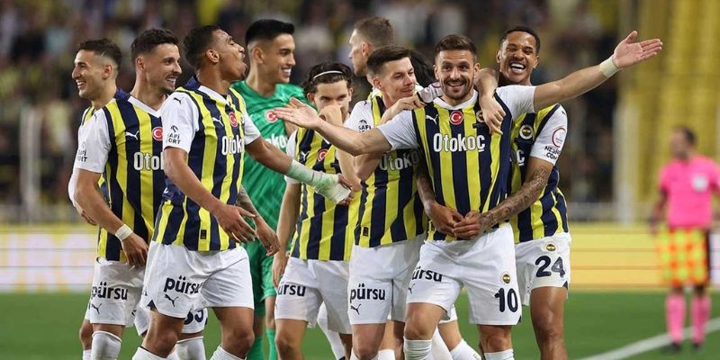 Tổng quan về CLB Fenerbahçe